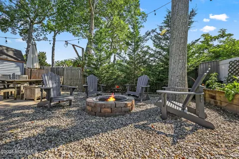 Exterior - 123 Cedarhurst Rd, Brick, NJ 08723 photo 6 of 7