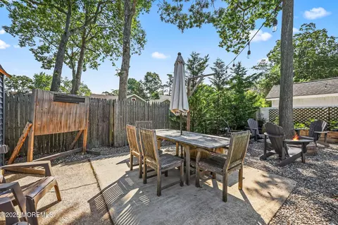 Exterior - 123 Cedarhurst Rd, Brick, NJ 08723 photo 7 of 7