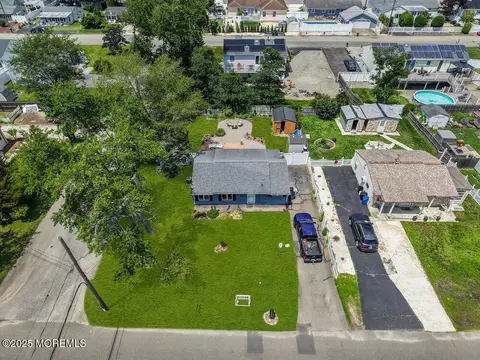 View/Area - 202 Beach Blvd, Forked River, NJ 08731 photo 3 of 7