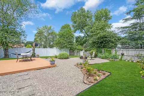 Exterior - 202 Beach Blvd, Forked River, NJ 08731 photo 1 of 2