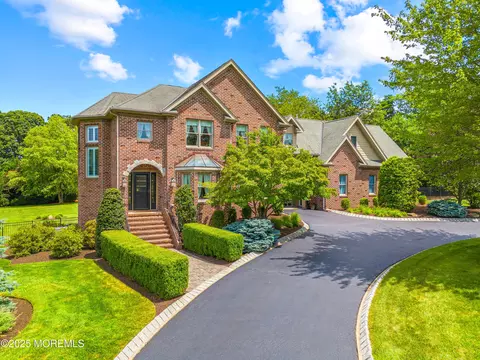 8 Pittenger Ct, Millstone, NJ 08535