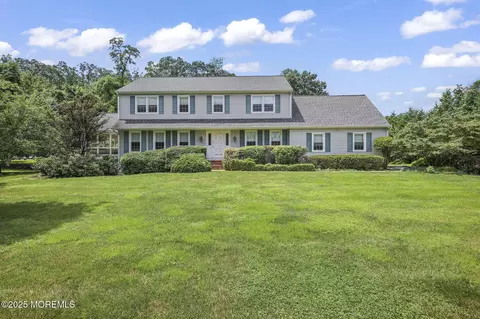 5 Woods Rd, West Long Branch, NJ 07764
