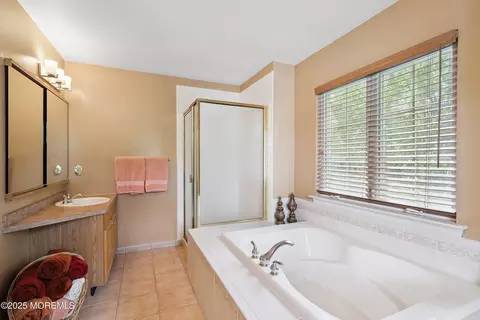 12 Springbrook Dr, Jackson, NJ 08527 photo 27