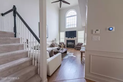 Entry Way - 22 Brookfield Dr, Jackson, NJ 08527 photo 2 of 4