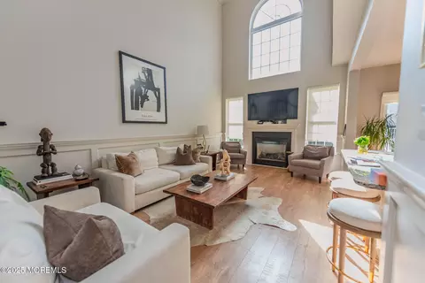 Living - 22 Brookfield Dr, Jackson, NJ 08527 photo 1 of 2