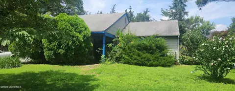 1509 Long Beach Ave, Lakewood, NJ 08701