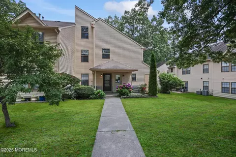 1311 Violet Ln #1311, Jackson, NJ 08527