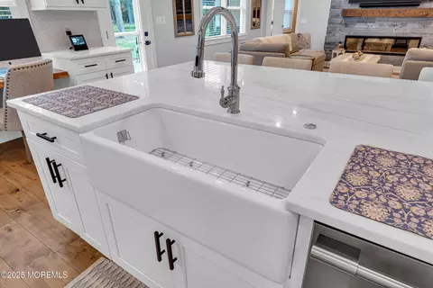 Kitchen - 75 Whitmore Dr, Berkeley, NJ 08721 photo 15 of 20