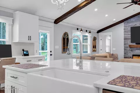 Kitchen - 75 Whitmore Dr, Berkeley, NJ 08721 photo 14 of 20