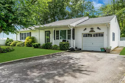 311 Pine Forest Ln, Forked River, NJ 08731
