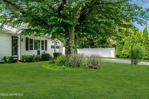 311 Pine Forest Ln, Forked River, NJ 08731 photo 2