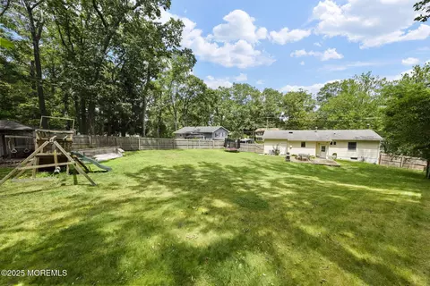 21 Birch Dr, Jackson, NJ 08527 photo 29