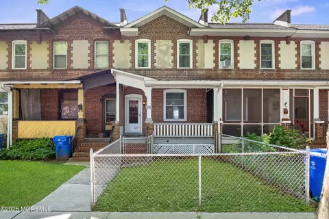 149 7th Ave, Roebling, NJ 08554