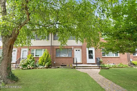 1016 Tammy Ct #D, Brick, NJ 08724