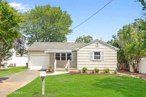 2905 Powhatan Ave, Point Pleasant, NJ 08742