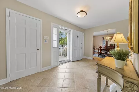 18 Mulberry Ln, Edison, NJ 08820 photo 8