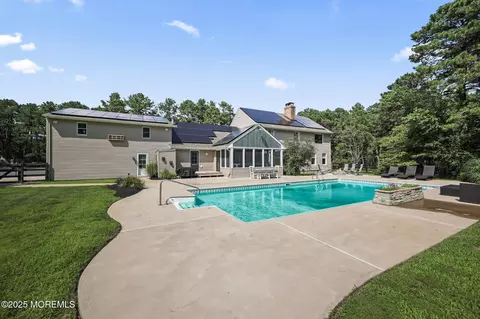 Exterior - 107 Penhook Rd, Forked River, NJ 08731 photo 8 of 17