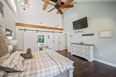 Bedroom - 107 Penhook Rd, Forked River, NJ 08731 photo 3 of 7