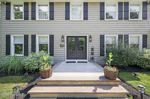 Exterior - 107 Penhook Rd, Forked River, NJ 08731 photo 4 of 17