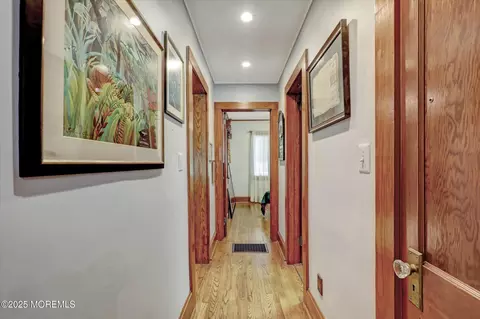 Entry Way - Undisclosed, Jackson, NJ 08527 photo 2 of 4