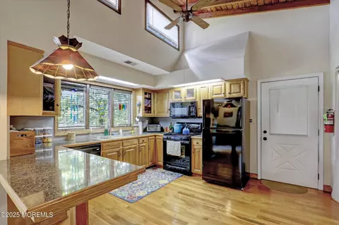 Kitchen - Undisclosed, Jackson, NJ 08527 photo 6 of 7