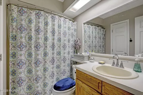 Bath - Undisclosed, Jackson, NJ 08527 photo 5 of 5
