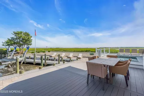 Exterior - 848 Ensign Dr, Forked River, NJ 08731 photo 11 of 19