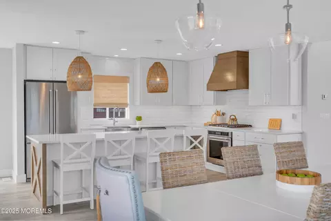 Kitchen - 848 Ensign Dr, Forked River, NJ 08731 photo 2 of 8