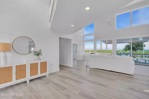 Entry Way - 848 Ensign Dr, Forked River, NJ 08731 photo 3 of 10