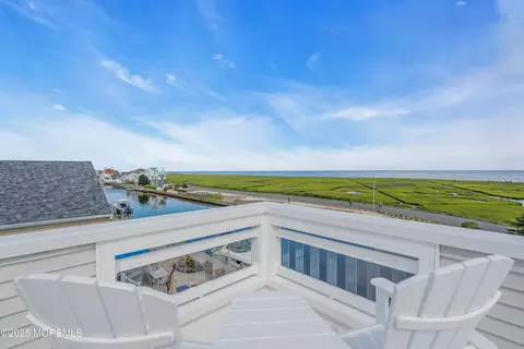 View/Area - 848 Ensign Dr, Forked River, NJ 08731 photo 5 of 8