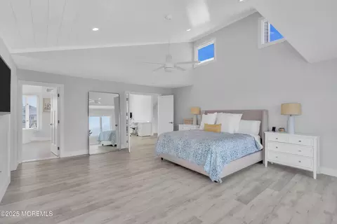 Bedroom - 848 Ensign Dr, Forked River, NJ 08731 photo 4 of 7