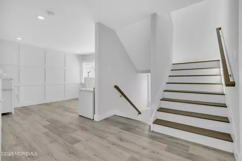 Entry Way - 848 Ensign Dr, Forked River, NJ 08731 photo 4 of 10