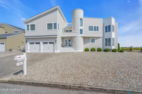 Exterior - 848 Ensign Dr, Forked River, NJ 08731 photo 4 of 19