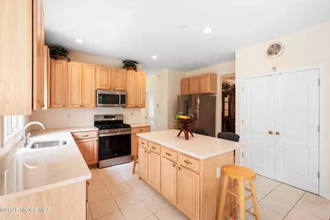 2 Kyle Ct, Jackson, NJ 08527 photo 16