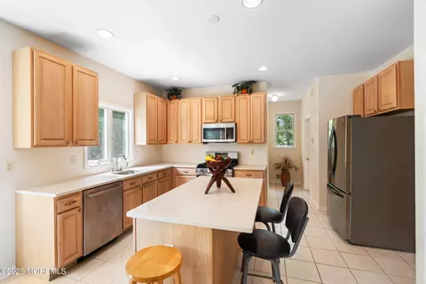 2 Kyle Ct, Jackson, NJ 08527 photo 17