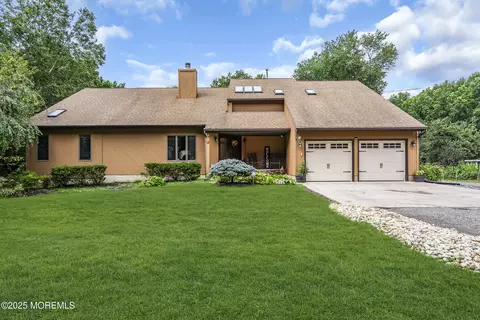 311 County House Rd, Washington, NJ 08080