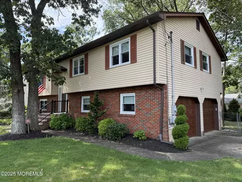 639 Elwood St, Forked River, NJ 08731