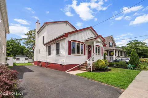 138 Washington St, Keyport, NJ 07735