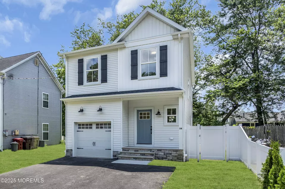 Exterior - 54 5th Ave, Toms River, NJ 08757 photo 2 of 5