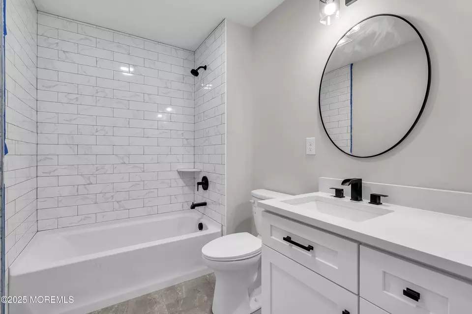 Bath - 54 5th Ave, Toms River, NJ 08757 photo 1 of 3