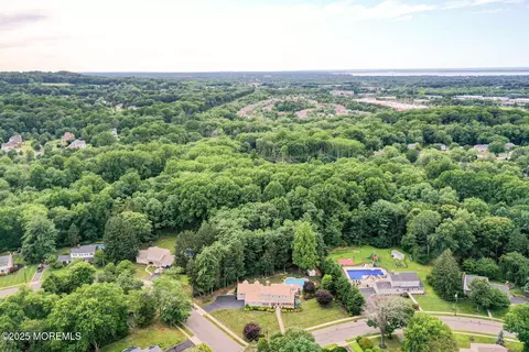 View/Area - 44 Devonshire Ct, Middletown, NJ 07748 photo 7 of 16