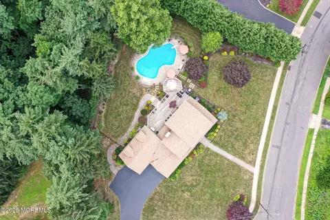 View/Area - 44 Devonshire Ct, Middletown, NJ 07748 photo 3 of 16
