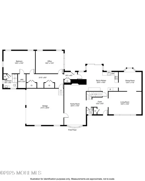 Floorplan - 44 Devonshire Ct, Middletown, NJ 07748 photo 1 of 3