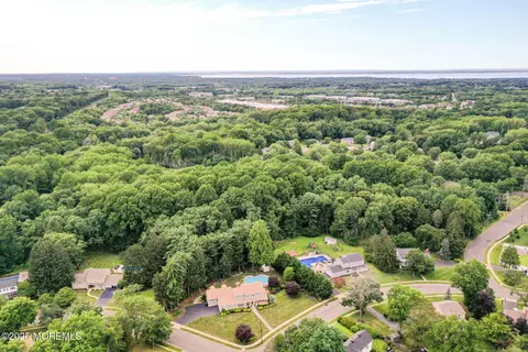View/Area - 44 Devonshire Ct, Middletown, NJ 07748 photo 8 of 16