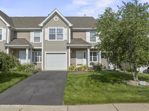 5205 Trotters Way, Toms River, NJ 08755