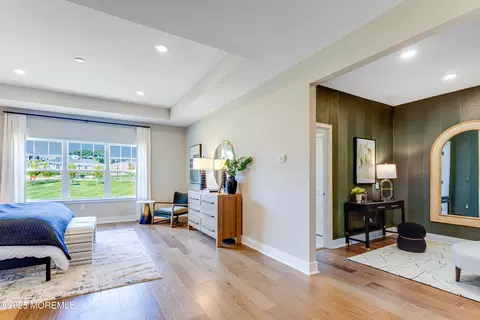 2706 Journey Ave, Marlboro, NJ 07746