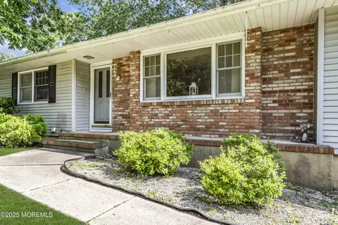 355 Constitution Dr, Forked River, NJ 08731 photo 4