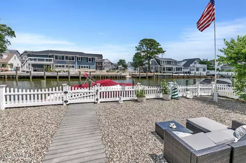 660 Drum Point Rd, Brick, NJ 08723 photo 17