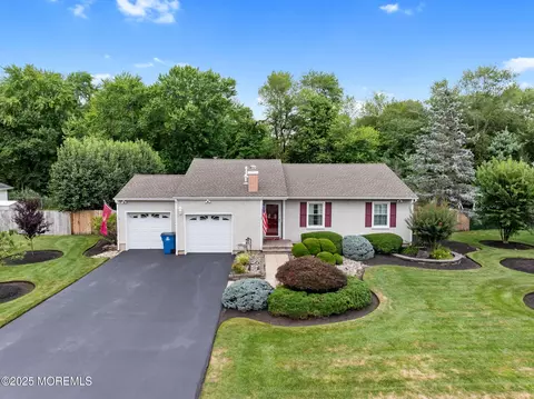 114 Andover Rd, Jackson, NJ 08527