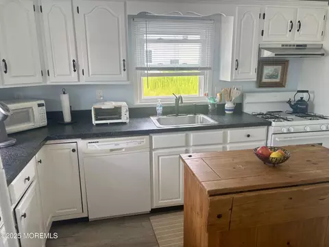 30 Nautilus Rd, Waretown, NJ 08758 photo 8